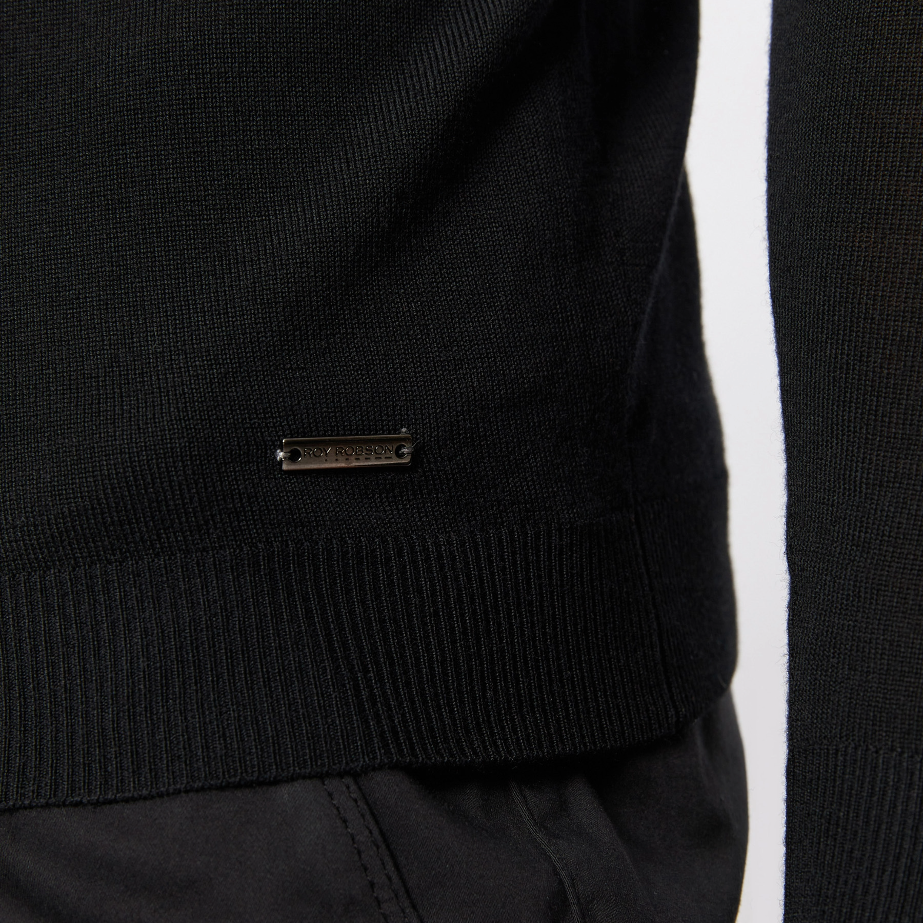 Roy Robson Merino Wool Roll Collar - Black