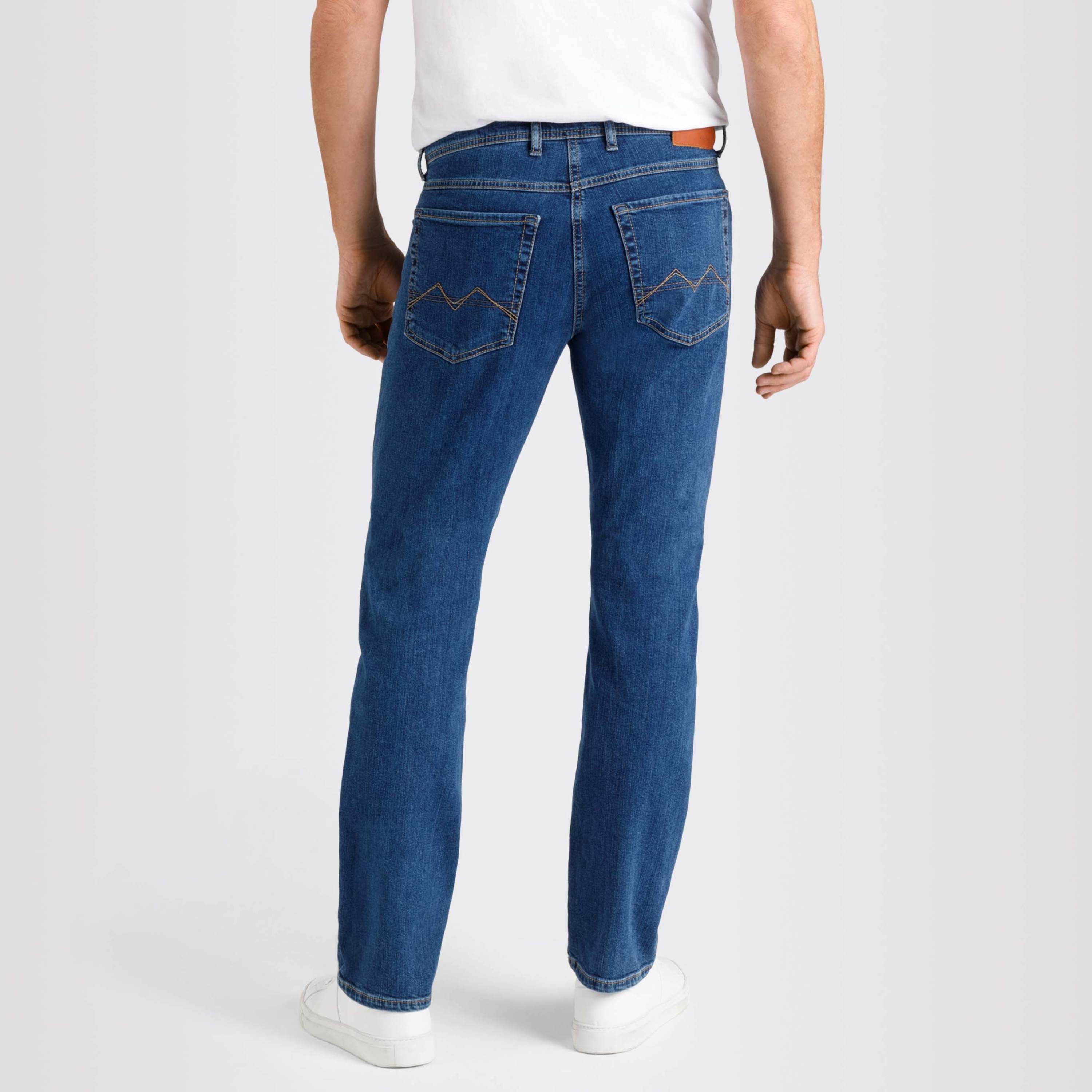Mac Arne Straight Fit Denim Jeans - Light Blue