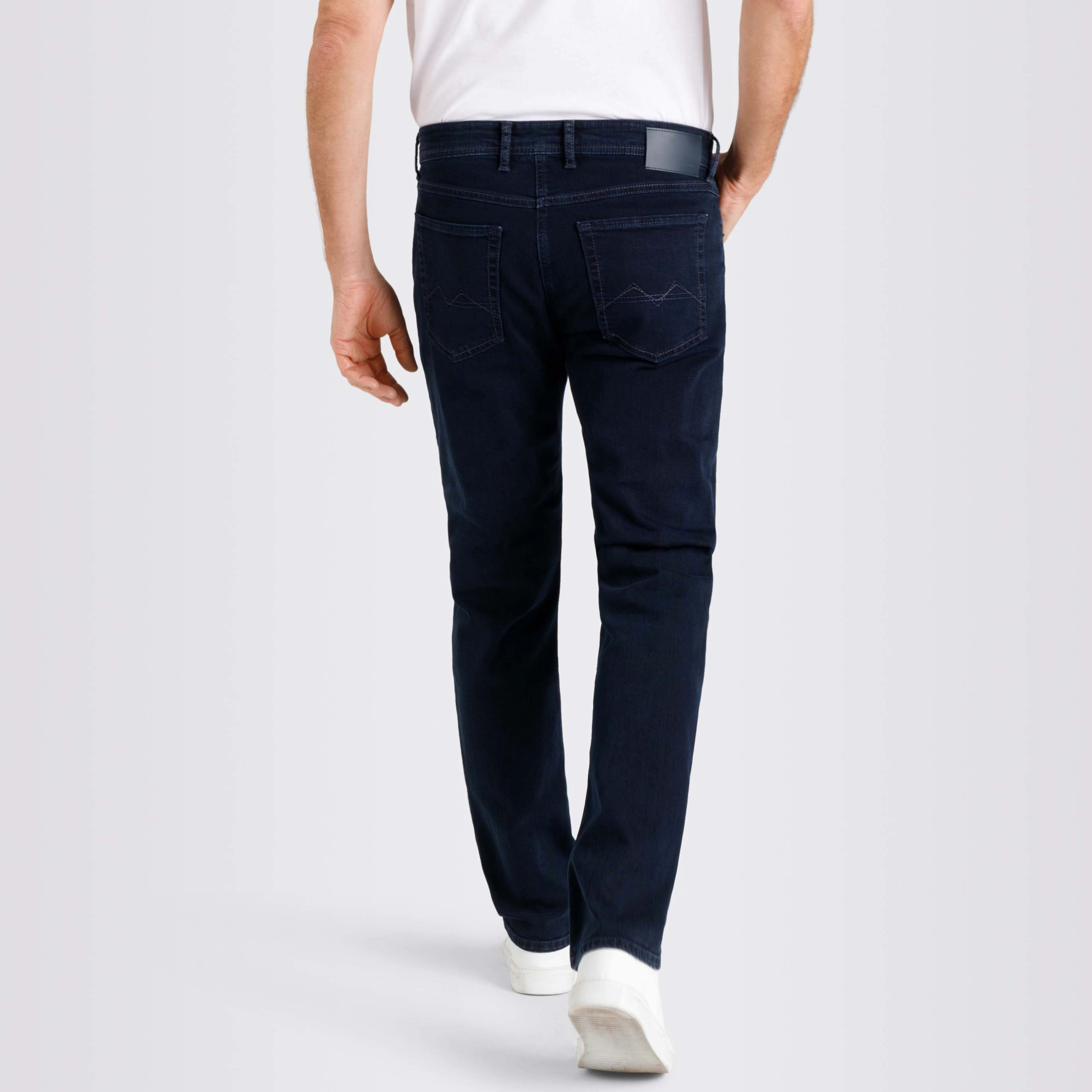 Mac Arne Straight Fit Denim Jeans - Blue-Black