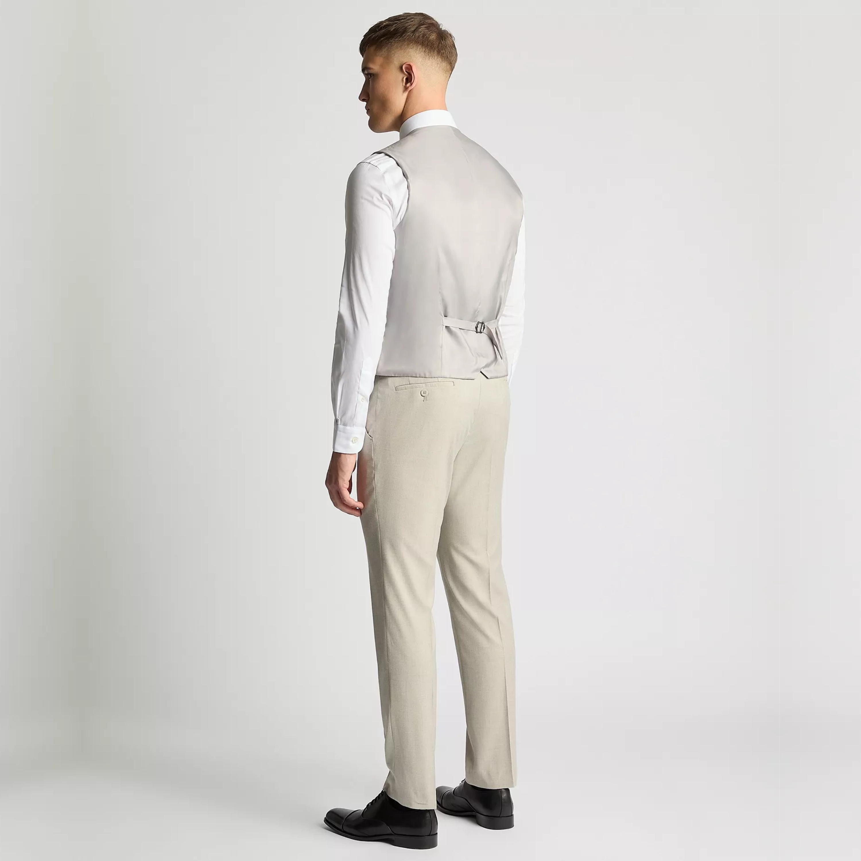 Remus Slim Fit Pablo Waistcoat - Beige