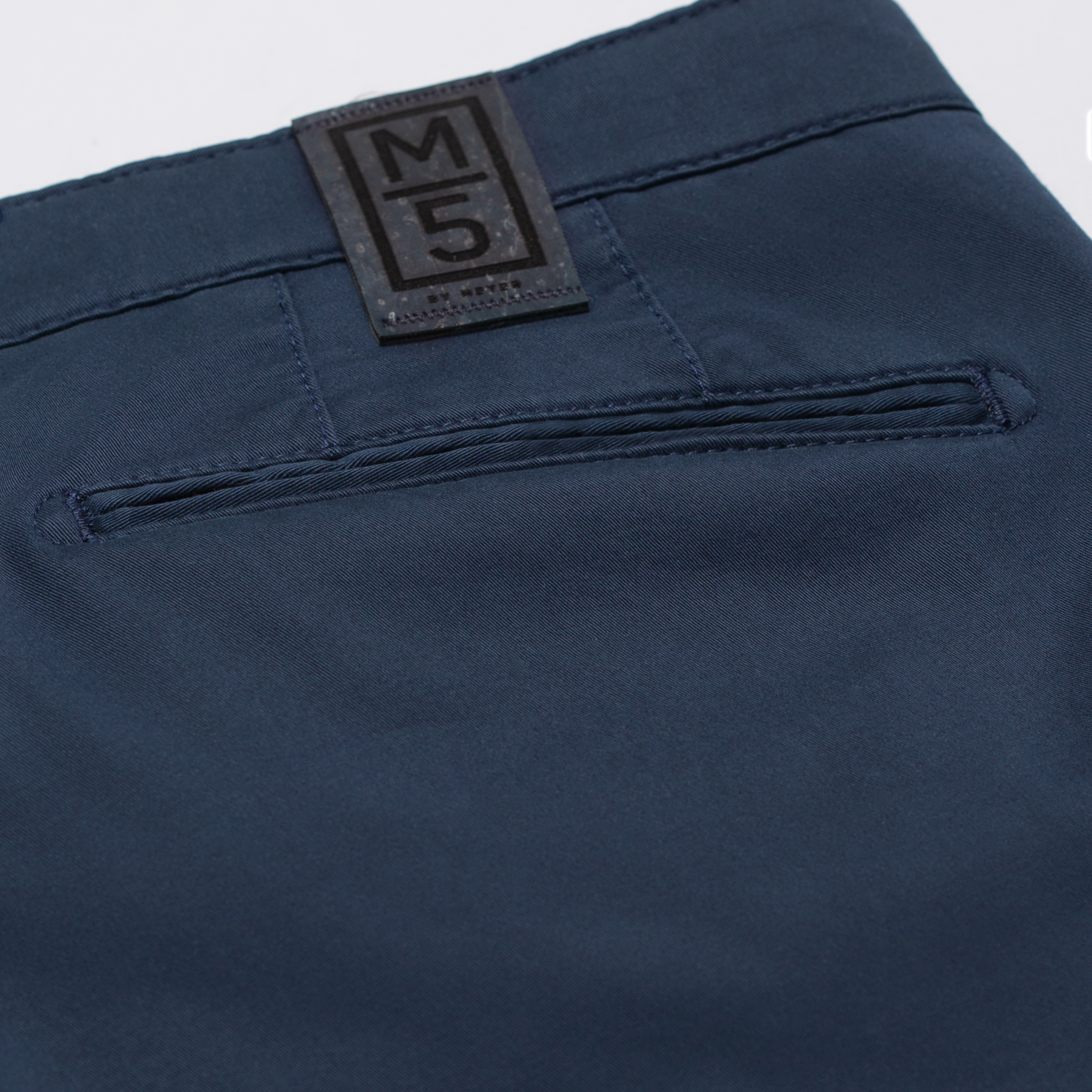 M5 by Meyer Light Twill Slim Fit Chinos - Navy