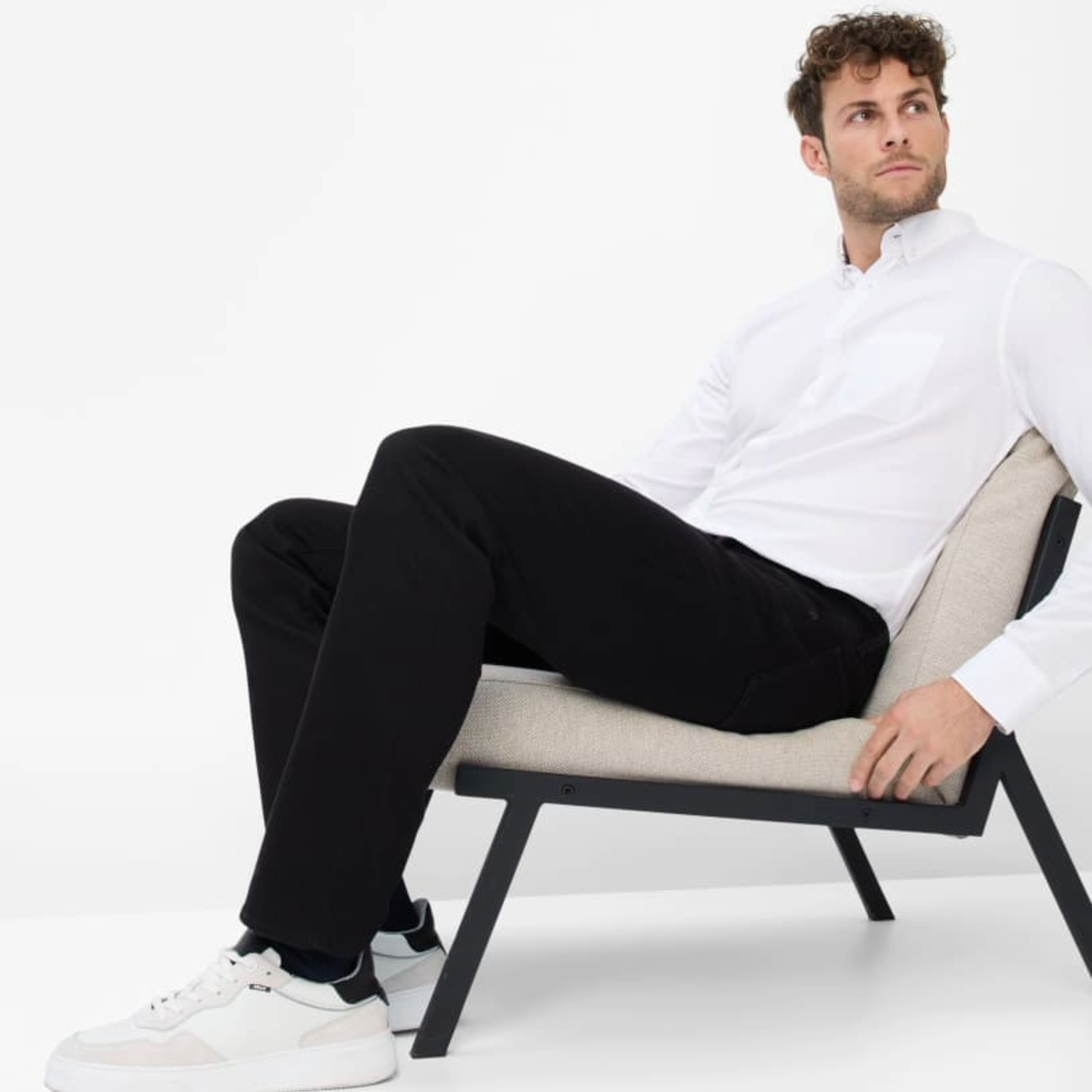 Brax Chuck Hi-Flex Extreme Slim Fit Perma Trousers - Black