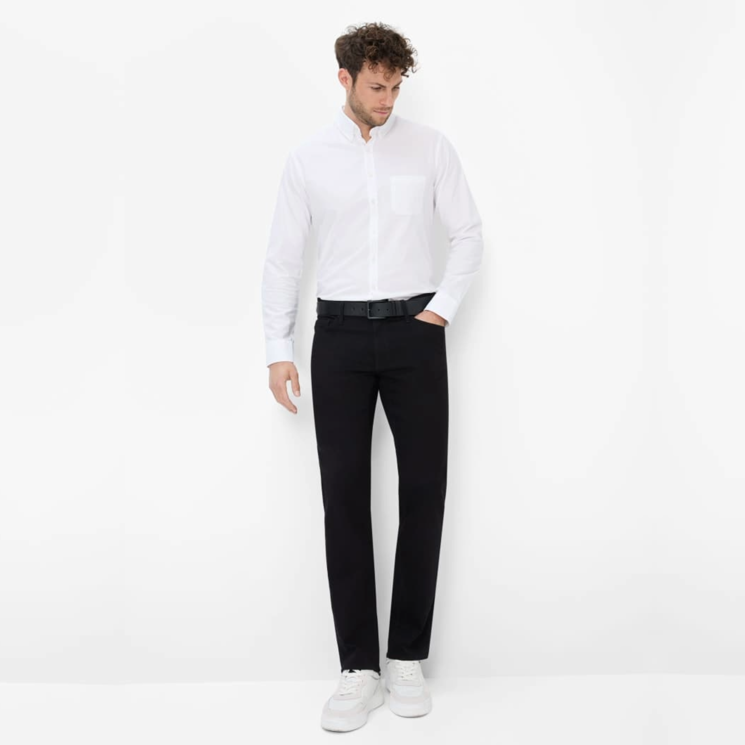 Brax Chuck Hi-Flex Extreme Slim Fit Perma Trousers - Black