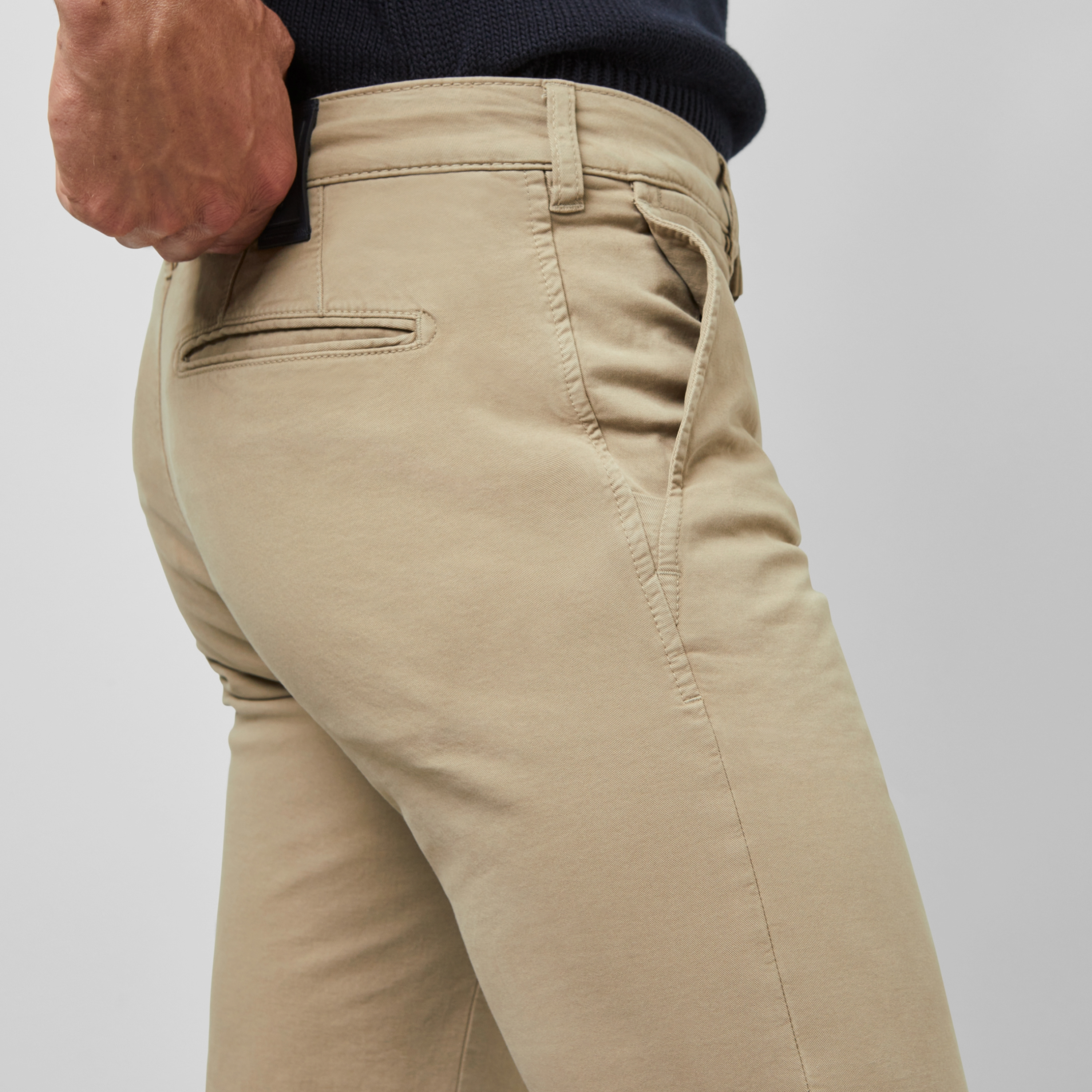 M5 by Meyer Slim Fit Chinos - Beige