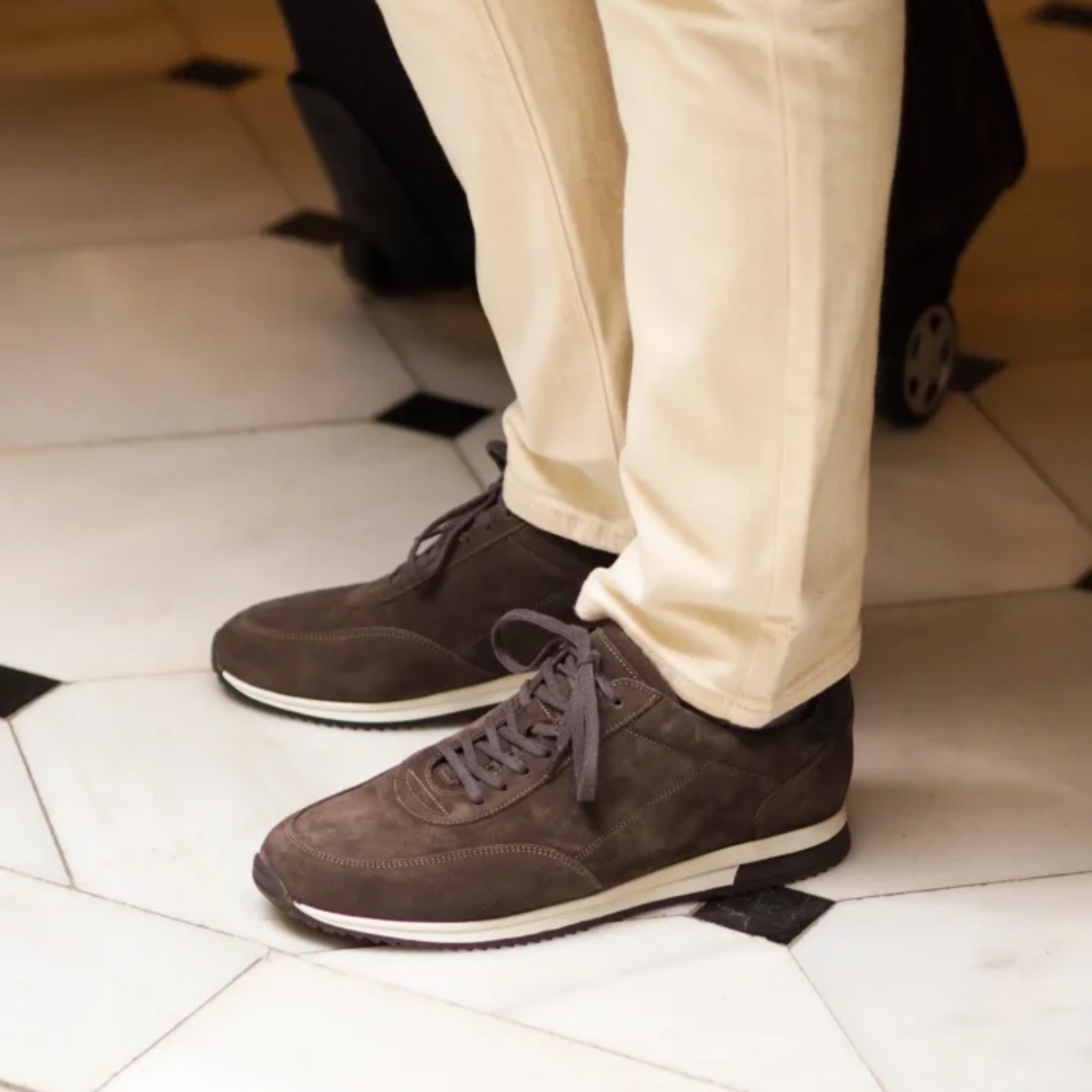 Loake Bannister Suede Trainers - Anthracite