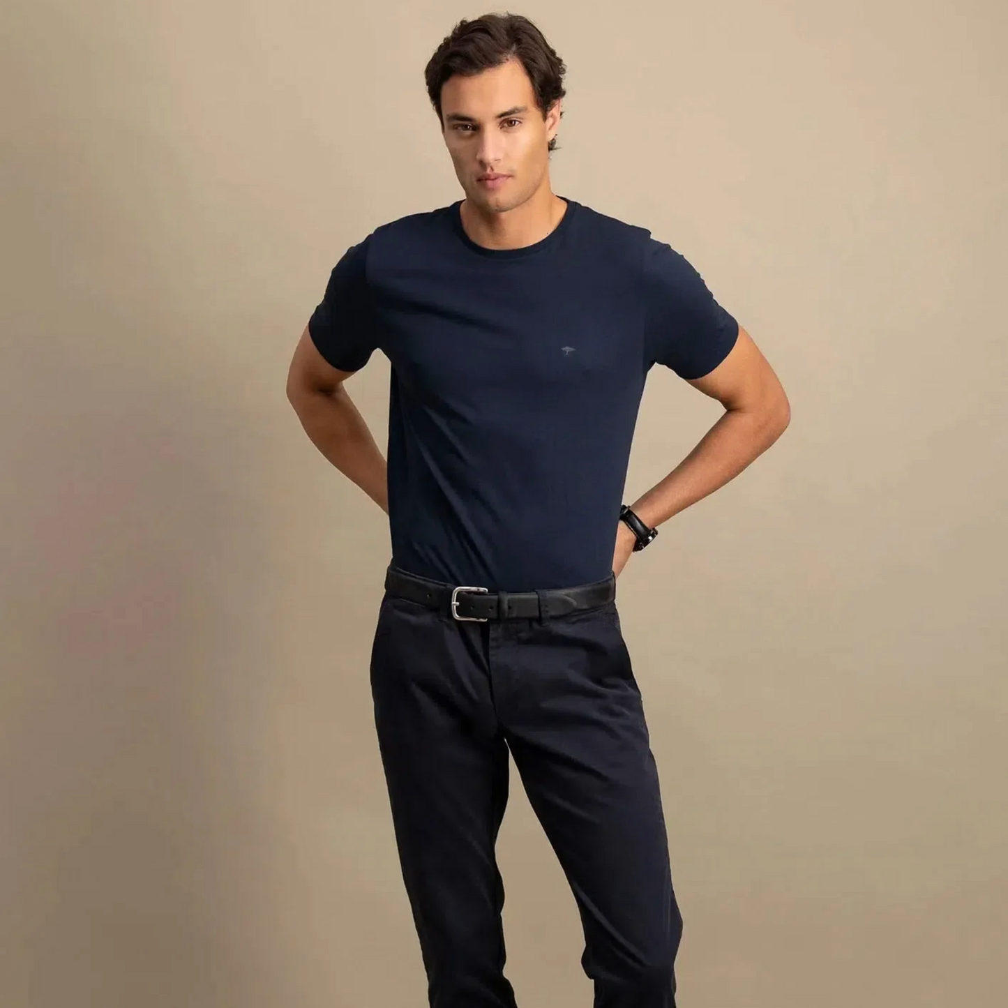 Fynch-Hatton Crew Neck T Shirt - Navy