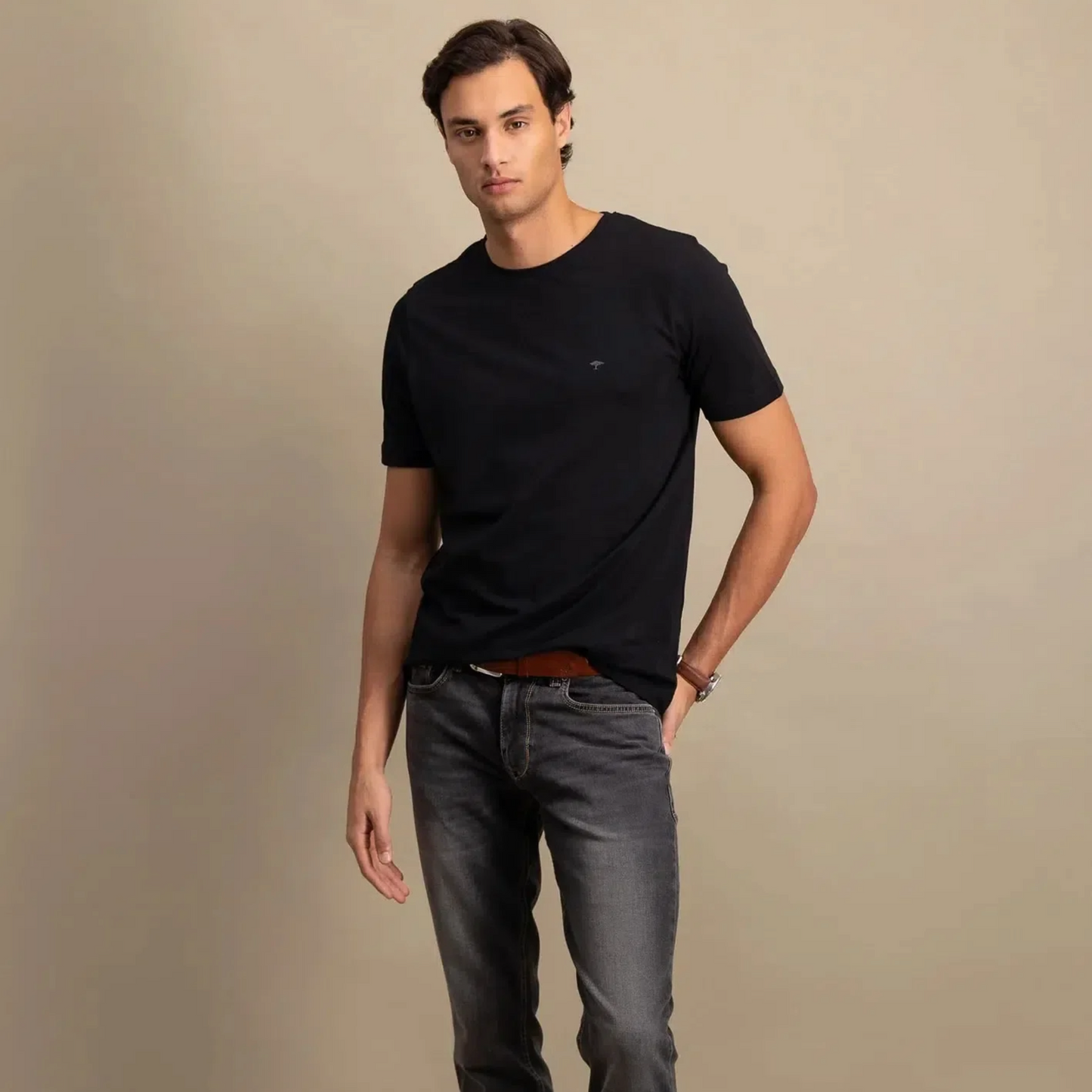 Fynch-Hatton Crew Neck T Shirt - Black