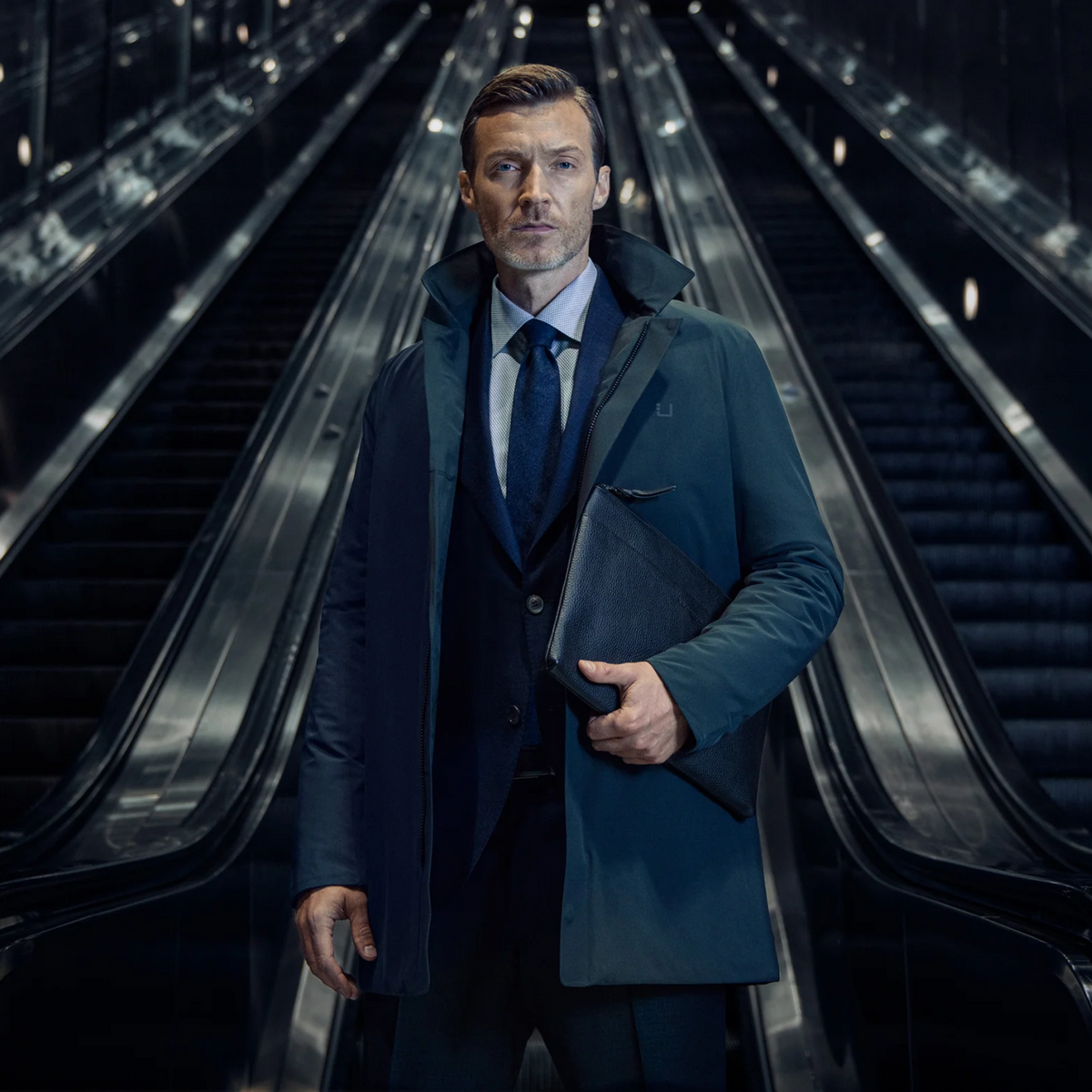 UBR Regulator™ Coat - Navy