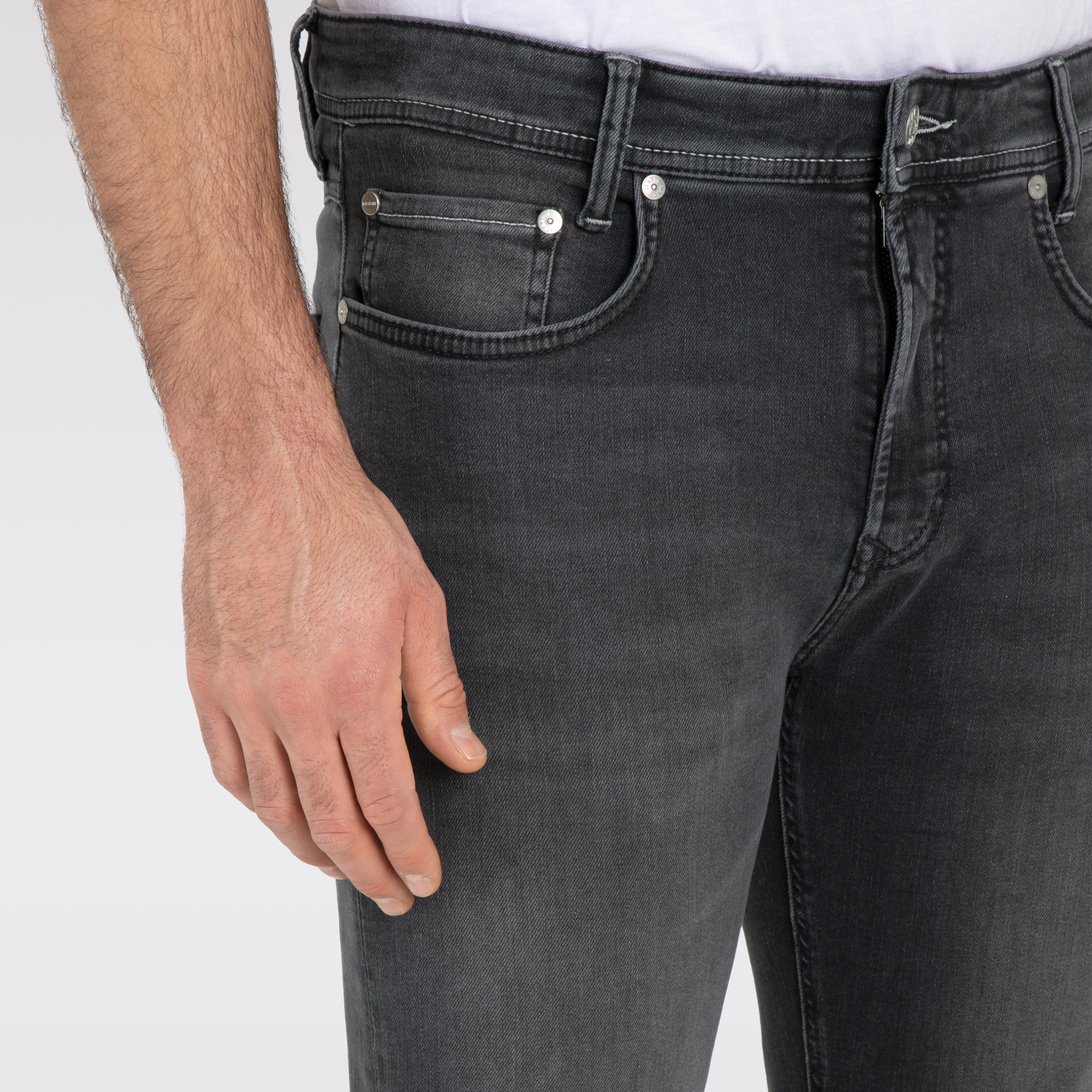 Mac Macflexx Straight Fit Denim Jeans - Authentic Washed Black