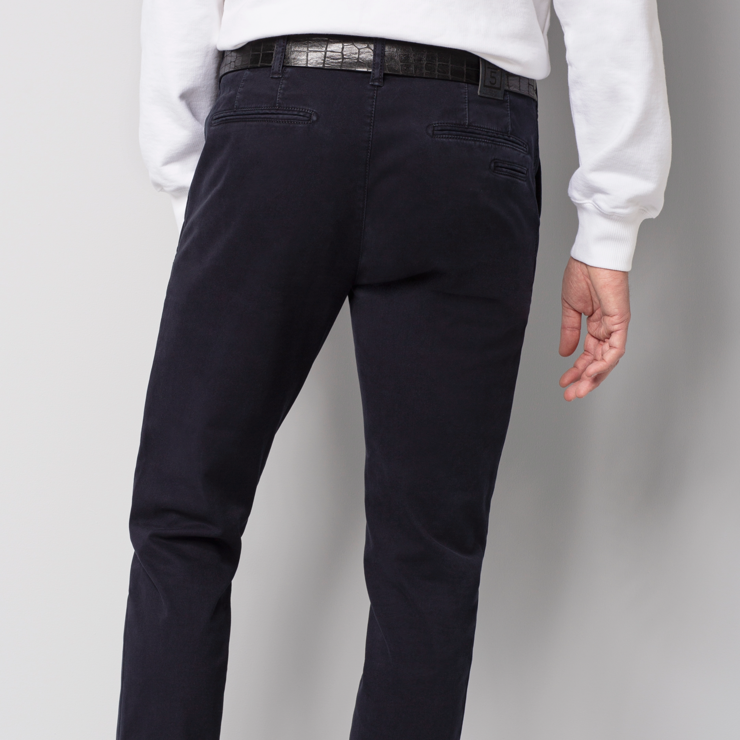 M5 High Performance Satin Straight Fit Jeans - Navy