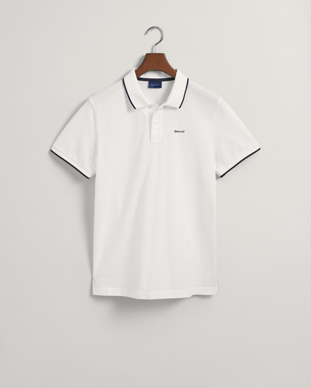 GANT Contrast Tipped Short Sleeve Pique Polo Shirt in White 2063013