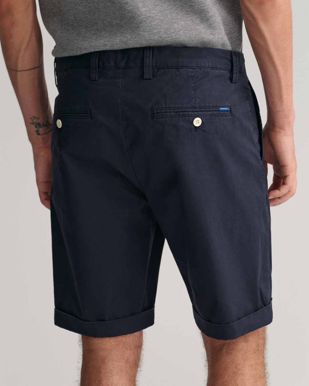 GANT Sunfaded Shorts in Navy 205043