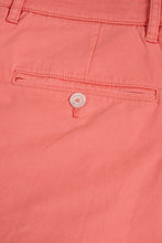 Load image into Gallery viewer, Matinique MAthomas Shorts - Faded Rose
