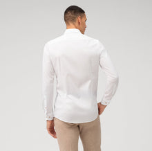 Load image into Gallery viewer, OLYMP Level 5 Body Fit Shirt White with Beige Buttons 20425400
