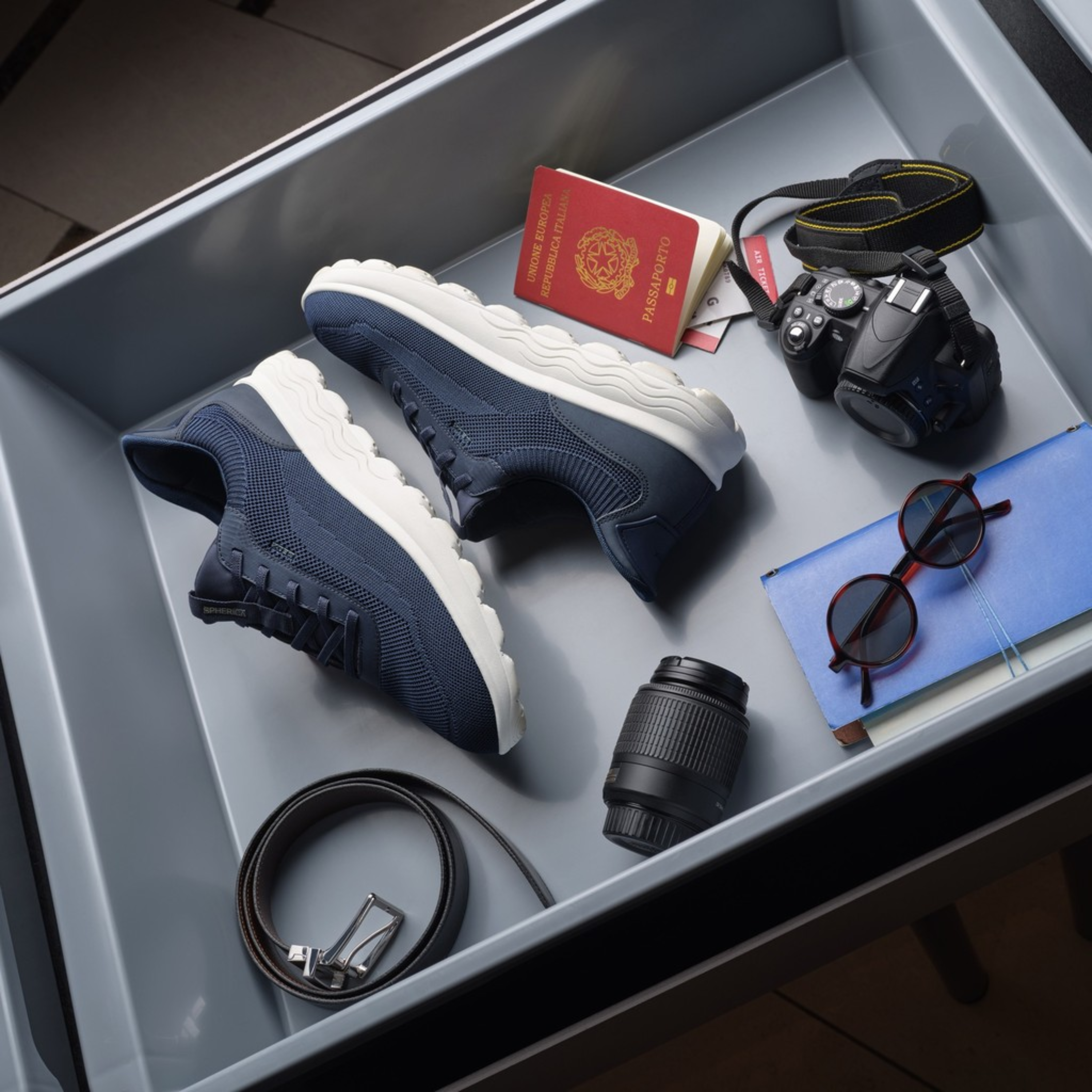 Geox Spherica Plus Trainers - Navy