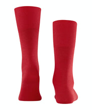 Load image into Gallery viewer, FALKE AIRPORT Socks Scarlet
