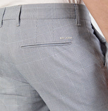 Load image into Gallery viewer, MAC Lennox Light Grey Check Chinos
