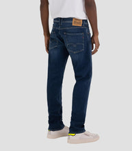 Load image into Gallery viewer, REPLAY Rocco Comfort Fit Denim Jeans M1005 685 488
